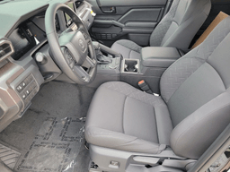 Toyota Tacoma 2WD SR5 Double Cab 5' Bed AT (Natl) 2026