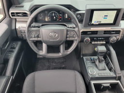 Toyota Tacoma 2WD SR5 Double Cab 5' Bed AT (Natl) 2026