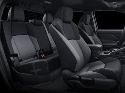 Toyota Tacoma 2WD TRD Sport Double Cab 5' Bed AT (Natl) 2026