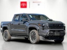 Toyota Tacoma 2WD TRD Sport Double Cab 5' Bed AT (Natl) 2026