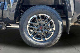 Toyota Tacoma 2WD TRD Sport Double Cab 5' Bed AT (Natl) 2026