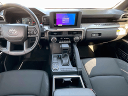 Toyota Tacoma 2WD SR5 Double Cab 6' Bed AT (Natl) 2025