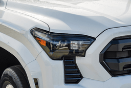 Toyota Tacoma 2WD SR5 Double Cab 5' Bed AT (Natl) 2026