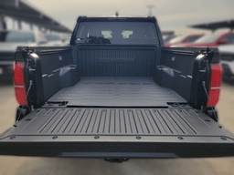 Toyota Tacoma 2WD SR5 Double Cab 5' Bed AT (Natl) 2026