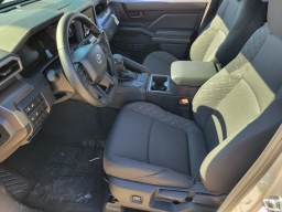 Toyota Tacoma 2WD SR5 Double Cab 6' Bed AT (Natl) 2026