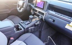 Toyota Tacoma 2WD TRD Sport Double Cab 5' Bed AT (Natl) 2026