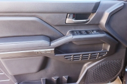 Toyota Tacoma 2WD TRD Sport Double Cab 5' Bed AT (Natl) 2026