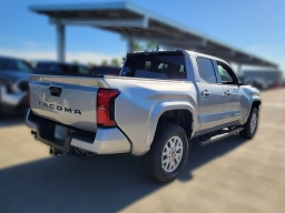 Toyota Tacoma 2WD SR5 Double Cab 6' Bed AT (Natl) 2026