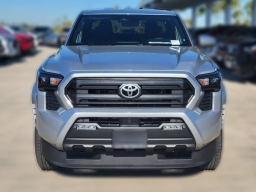 Toyota Tacoma 2WD SR5 Double Cab 6' Bed AT (Natl) 2026