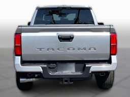 Toyota Tacoma 2WD SR5 Double Cab 6' Bed AT (Natl) 2026