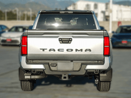 Toyota Tacoma 2WD SR5 Double Cab 5' Bed AT (Natl) 2026