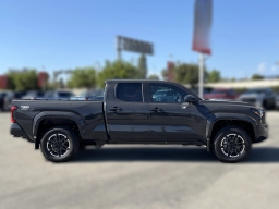 Toyota Tacoma 2WD TRD Sport Double Cab 6' Bed AT (Natl) 2026