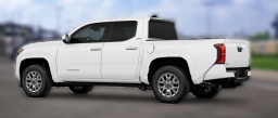 Toyota Tacoma 4WD SR5 Double Cab 5' Bed AT (Natl) 2026