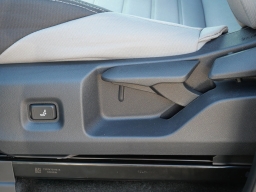 Toyota Tacoma 2WD TRD Sport Double Cab 6' Bed AT (Natl) 2026