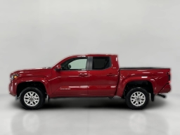 Toyota Tacoma 4WD SR5 Double Cab 5' Bed AT (Natl) 2026