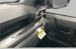 Toyota Tacoma 4WD SR5 Double Cab 5' Bed AT (Natl) 2026