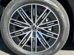 Mercedes-Benz EQS EQS 400 4MATIC SUV 2026