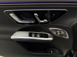 Mercedes-Benz EQE EQE 320+ SUV 2026