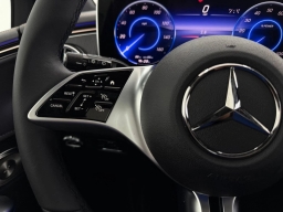 Mercedes-Benz EQE EQE 320+ SUV 2026