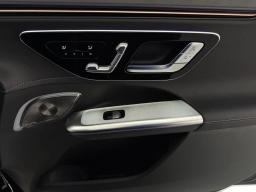 Mercedes-Benz EQE EQE 320+ SUV 2026