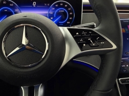 Mercedes-Benz EQE EQE 320+ SUV 2026