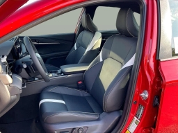 Toyota Camry SE (Natl) 2026