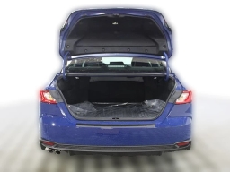 Toyota Camry SE (Natl) 2026