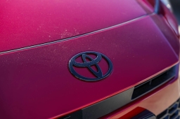 Toyota Camry Nightshade (Natl) 2026