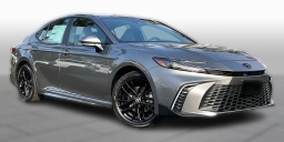 Toyota Camry SE (Natl) 2026