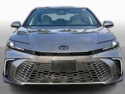 Toyota Camry SE (Natl) 2026