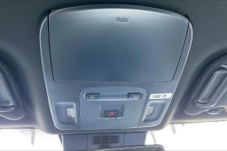 Toyota Camry SE (Natl) 2026