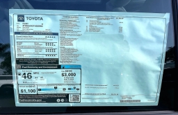 Toyota Camry SE (Natl) 2026