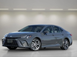 Toyota Camry XLE (Natl) 2026