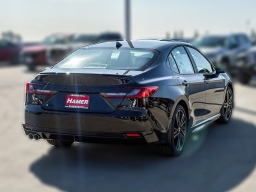 Toyota Camry XSE (Natl) 2026