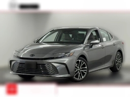 Toyota Camry XLE (Natl) 2026
