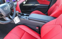 Toyota Camry XSE (Natl) 2026