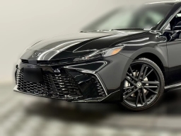 Toyota Camry Nightshade (Natl) 2026