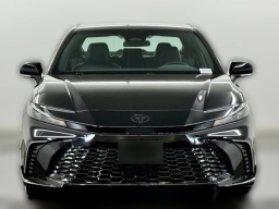 Toyota Camry Nightshade (Natl) 2026