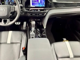 Toyota Camry Nightshade (Natl) 2026