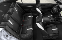 Toyota Camry SE (Natl) 2026