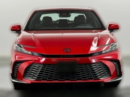 Toyota Camry SE (Natl) 2026