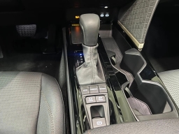 Toyota Camry XLE (Natl) 2026