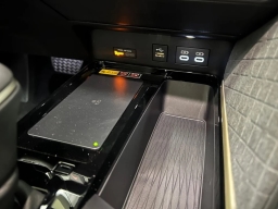 Toyota Camry XLE (Natl) 2026