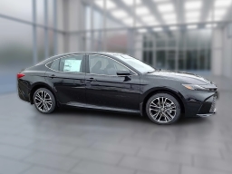 Toyota Camry XLE AWD (Natl) 2026