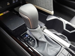 Toyota Camry XLE AWD (Natl) 2026