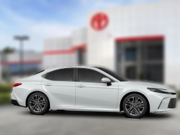 Toyota Camry XLE AWD (Natl) 2026