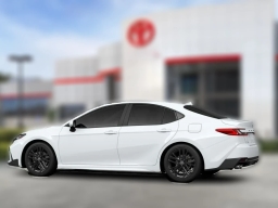 Toyota Camry SE AWD (Natl) 2026