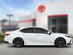 Toyota Camry SE AWD (Natl) 2026