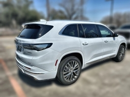 Buick Enclave Avenir 4dr 2026