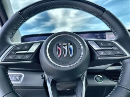 Buick Enclave Avenir 4dr 2026